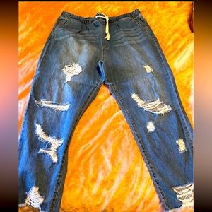 3X Elastic Waist Destructed Jeans